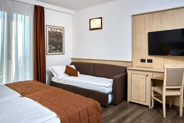 غرفة ثلاثية بشرفة، Hotel Le Balze Aktiv & Wellness 2/4