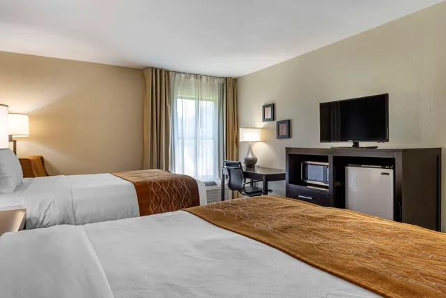 غرفة بسريرين كوين، Comfort Inn Marion NC 3/4