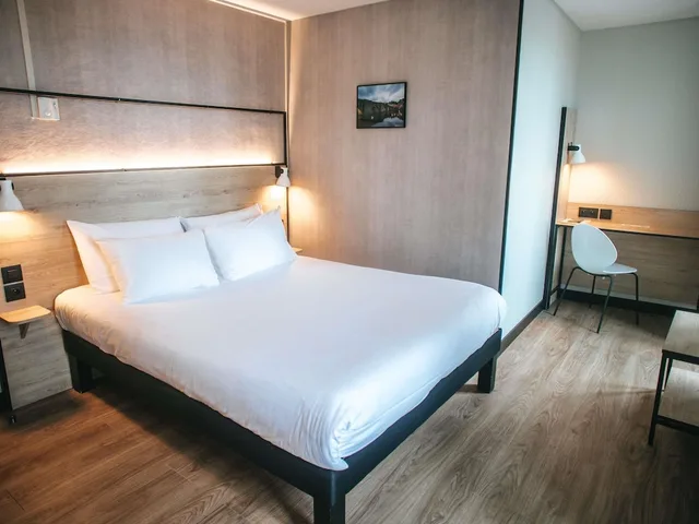 Standard, Double Bed, Ibis Limoges Centre 7/10