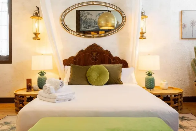 غرفة بريميوم بسرير مزدوج، Life Gran Via 1/2