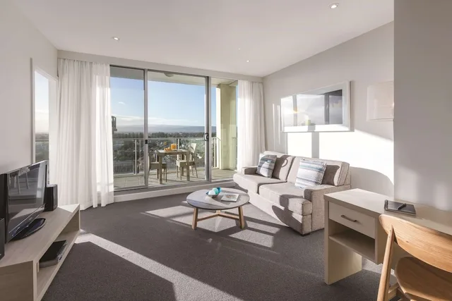 Oaks Glenelg Liberty Suites, Adelaide 55/80