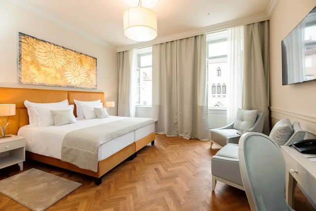 غرفة ديلوكس بسرير كينج، Heritage hotel Santa Lucia 1/5
