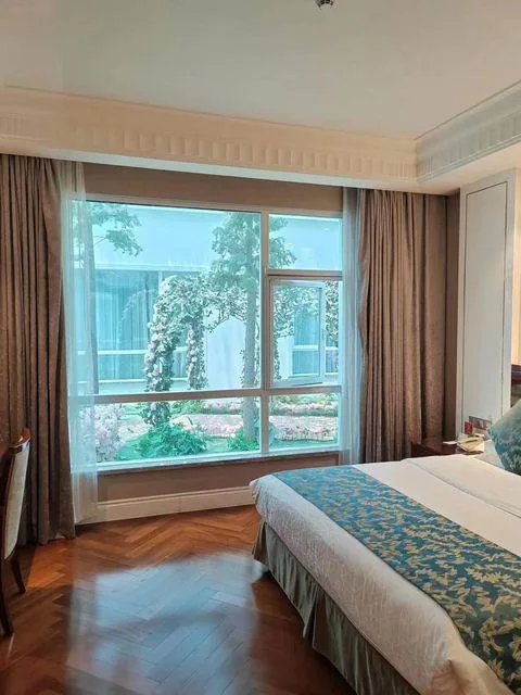 Business Queen Room, GreenTree Eastern Yancheng Binhai County Aobaolia Beichen Hotel 1/1