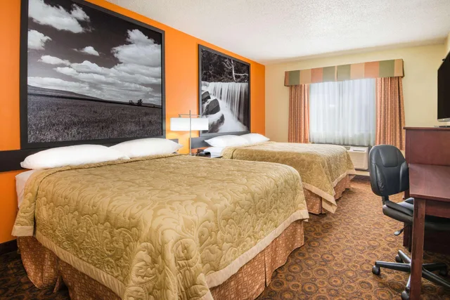غرفة رباعية بسريرين كوين، Super 8 By Wyndham Emporia 4/4