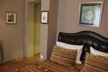 غرفة قياسية بسرير مزدوج، Nobel Hostel 2/2
