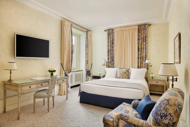 غرفة ديلوكس بسرير مزدوج بإطلالة، Beau Rivage Geneve 1/2