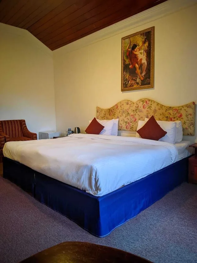 1 Bedroom, Standard, Triple, 1 King and 1 Single Beds, Courtyard View, Courtyard Area، Tea Bush Hotel 1/8