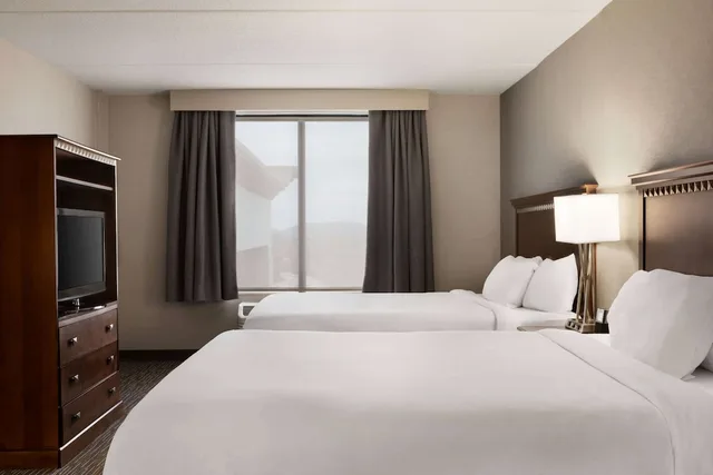 غرفة قياسية بسريرين كوين يُسمح فيها بالحيوانات الأليفة، Wingate By Wyndham Bridgeport Wv 1/3