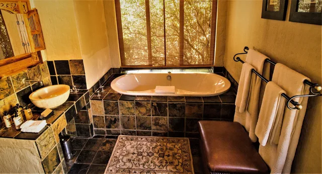 غرفة فاخرة بسرير مزدوج أو سريرين منفصلين، Hitgeheim Country Lodge Eco Reserve 6/6