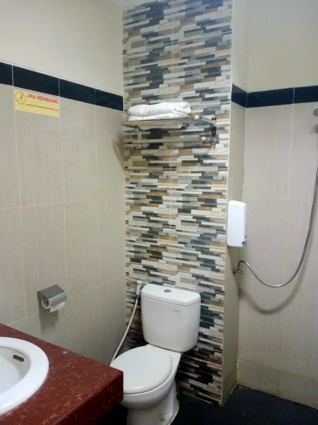 غرفة قياسية بسرير مزدوج، UNP Hotel and Convention Center 3/3