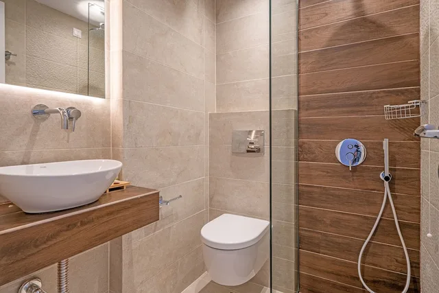 غرفة ثلاثية بثلاثة أسرّة، Mirabel City Center Hotel 2/3