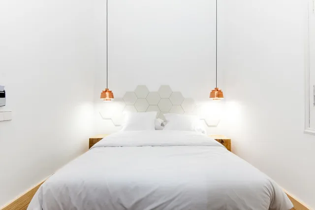 Tiny, Double Bed، La Casa de Antonio Petit Hotel 2/10