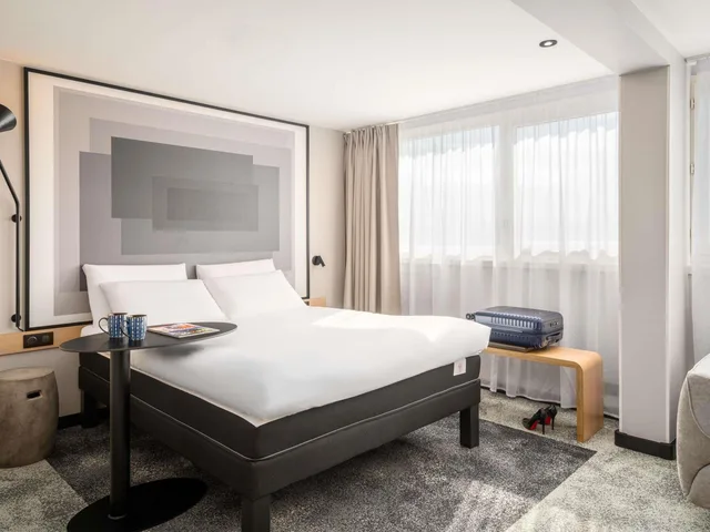 غرفة قياسية بسرير مزدوج مع أريكة، Ibis Lyon Villefranche Sur Saone 1/7