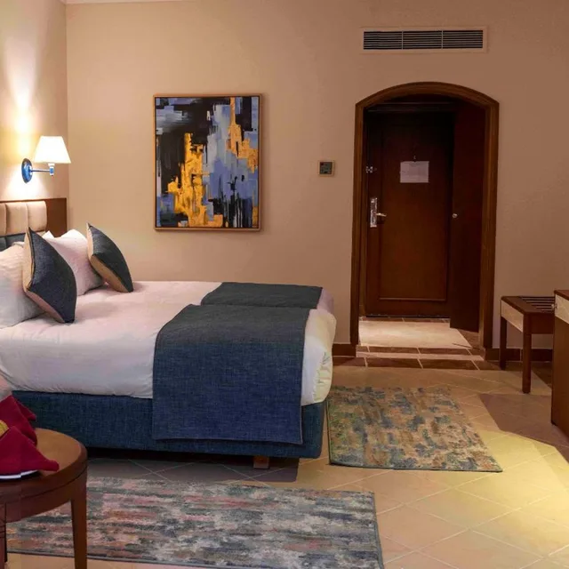 غرفة قياسية بسرير مزدوج أو سريرين منفصلين، Ivy Cyrene Island Aqua Park Resort 8/10