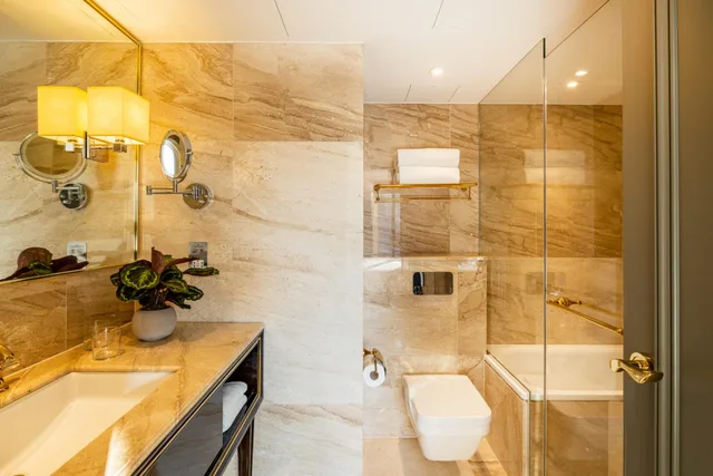جناح جونيور بسرير كوين، Leonardo Hotel London Aldgate - Formerly Hotel Saint 4/4