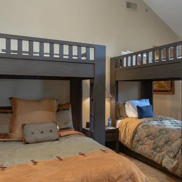 4 Bedrooms, Residence, Penthouse، Snake River Lodge And Spa 1/2