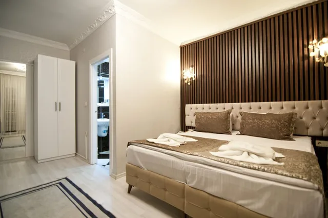 غرفة قياسية بسريرين منفصلين، Hotel Broken Column 1/10