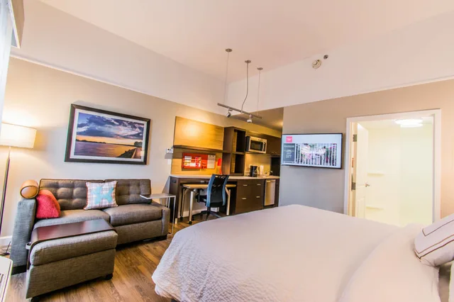 استوديو بسرير كينج مع أريكة لذوي الإعاقة، TownePlace Suites Evansville Newburgh 6/10