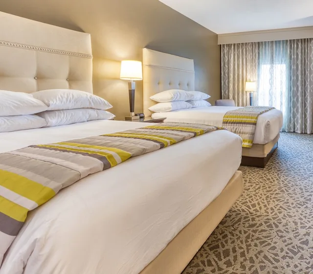 غرفة بسريرين كوين في طابق مرتفع، Drury Inn and Suites Cincinnati Northeast Mason 1/2