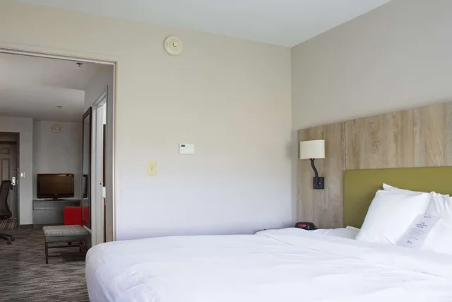 جناح بسرير كينج بغرفة نوم واحدة، Country Inn & Suites by Radisson, Carlisle, PA 1/5