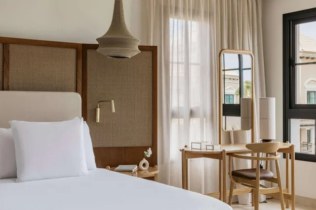 Red Level, Master, Suite, Ocean View, Terrace, Bathtub، Gran Melia Palacio de Isora 2/3