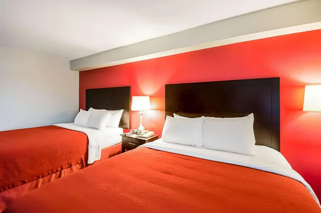غرفة ديلوكس بسريرين كوين، Quality Inn near Potomac Mills 5/7