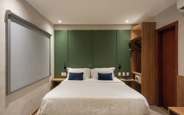 Master, Suite, Double Bed, Sofa، Malibu Plaza Hotel 2/7