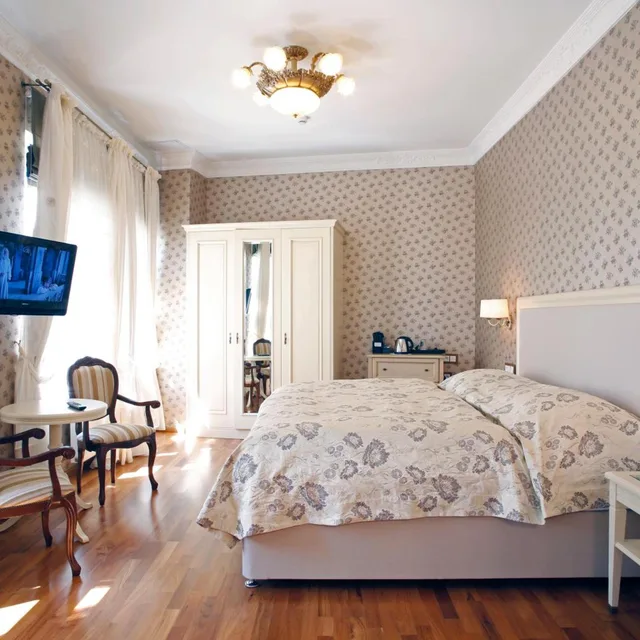 Wellness, Comfort, Double or Twin Bed, Pool Access، Schlosspark Spa Hotel 1/4