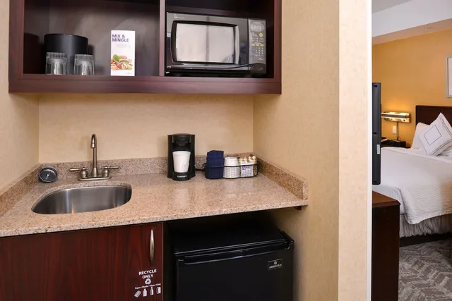 جناح بسريرين كوين مع أريكة لذوي الإعاقة، Springhill Suites By Marriott Wheeling Tridelphia Area 1/1