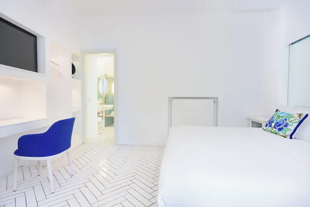 Room, King Bed, Patio, Relais Correale Rooms And Garden 2/4