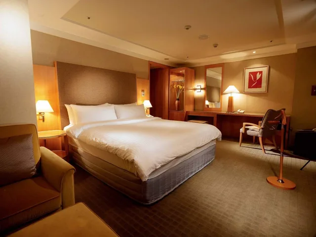 غرفة غراند ديلوكس بسرير كينج، The Grand Hotel Daegu 1/2