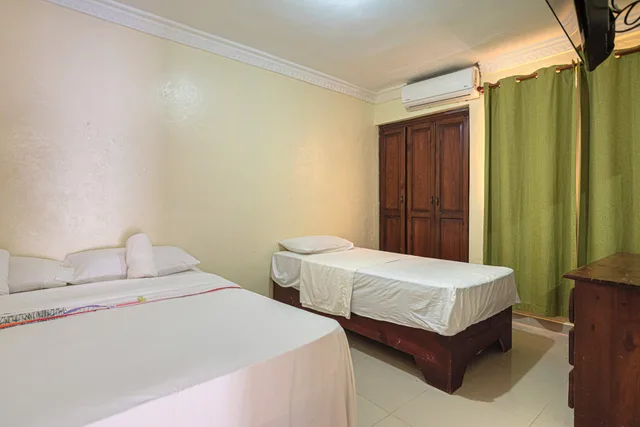 شقة بسريرين بغرفة نوم واحدة في الطابق الأرضي، Tropical Island Aparthotel 1/2