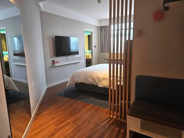 غرفة قياسية بسرير كينج، Holiday Inn Express KUNMING PANLONG 2/6