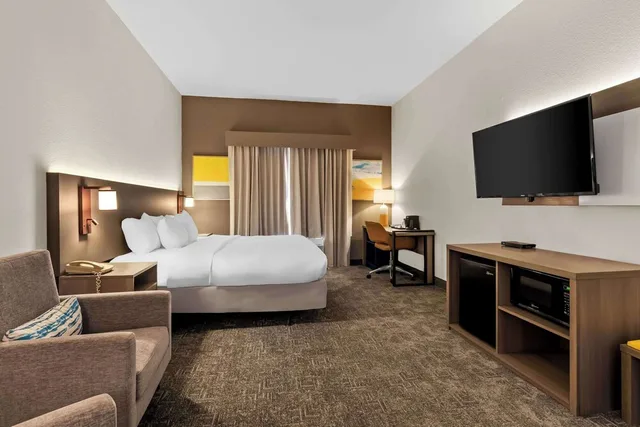 غرفة بسرير كينج لذوي الإعاقة، Comfort Inn & Suites Elk City South 1/4