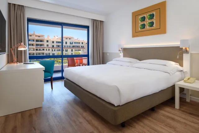 Deluxe, Suite, with Extra Bed, Pestana Cascais Ocean and Conference Aparthotel 2/5
