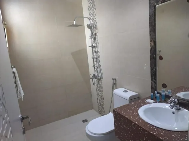 غرفة قياسية بسرير كينج، ال متعب سويتس الفلاح 3(XYZ Hotel Al Falah) 4/4