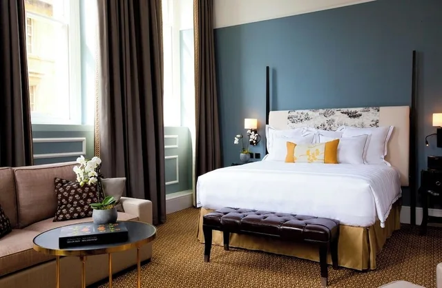 جناح جونيور بسرير كوين، The Gainsborough Bath Spa 1/1