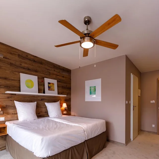 غرفة سوبيريور مزدوجة بإطلالة على ملعب الجولف، Cihelny Golf & Wellness Resort 1/6