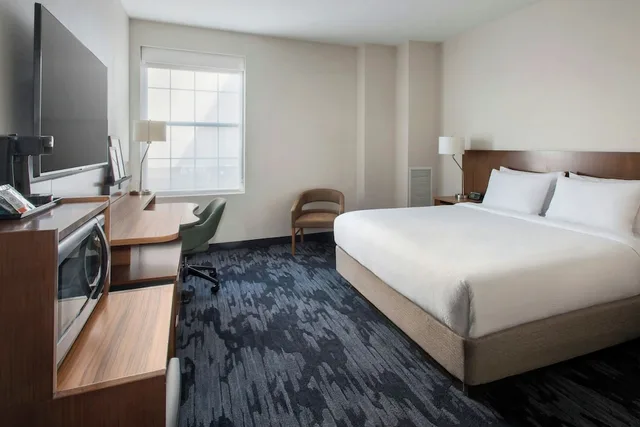 غرفة بسرير كينج، Fairfield Inn Suites By Marriott Albany Downtown 5/9