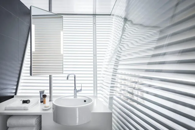 غرفة بسرير مزدوج، OKKO Hotels Lyon Centre 3/3
