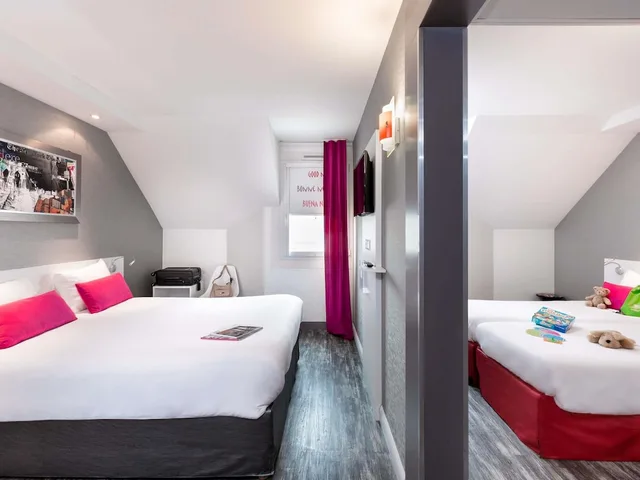جناح بسرير مزدوج وسريرين منفصلين، ibis Styles Blois Centre Gare 1/5