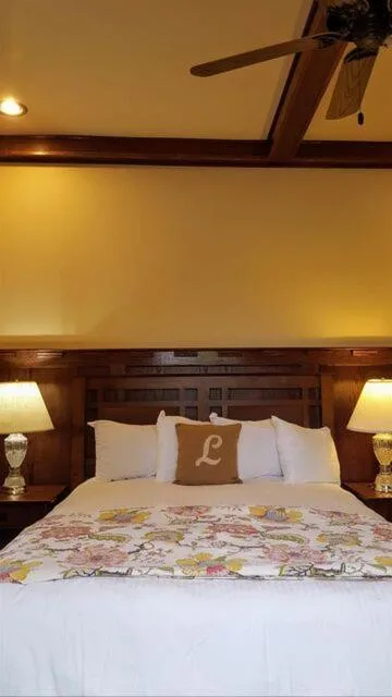 غرفة سوبيريور بسرير كوين، The Lodge at Cloudcroft 2/4