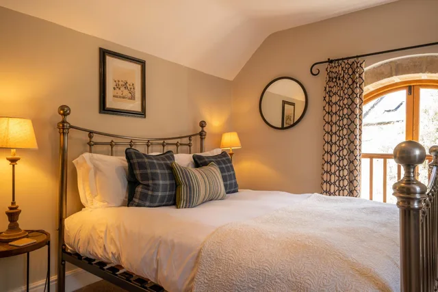 3 Bedrooms, Country, Cottage، Lucknam Park, Emblems Collection 4/5