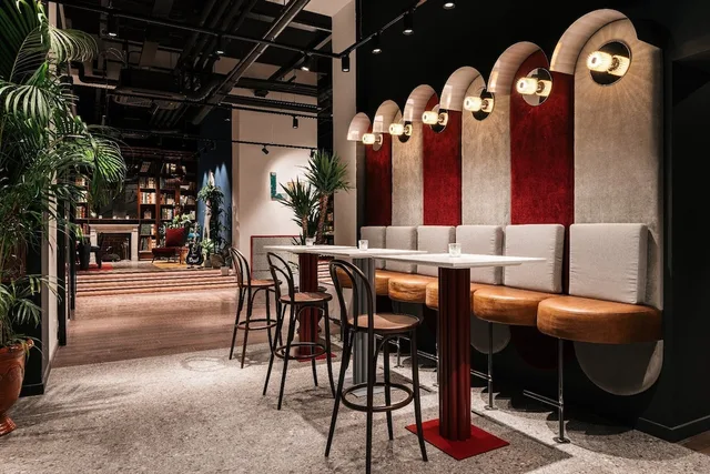 Ruby Lilou Hotel Marseille by IHG، Marseille 03 35/42