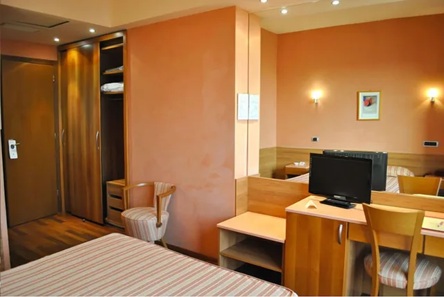 غرفة بسرير مزدوج، SENBHOTEL 4/5