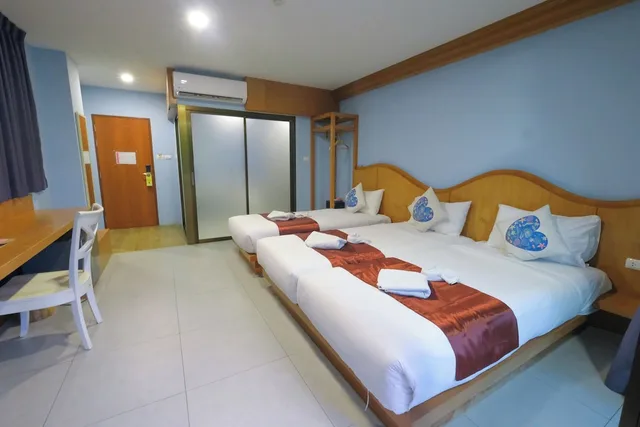 Room, Triple, Single Bed, 2 Queen Beds, Pool View, ROYAL PINEAPPLE HOTEL a welcome to wealth and good fortune 3/11