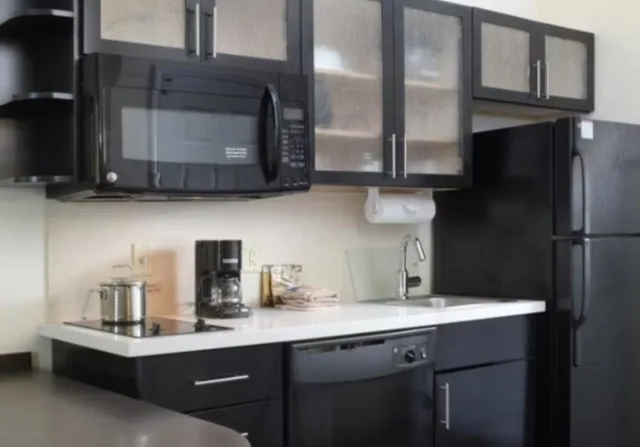 جناح لذوي الإعاقة، Candlewood Suites Odessa 3/3