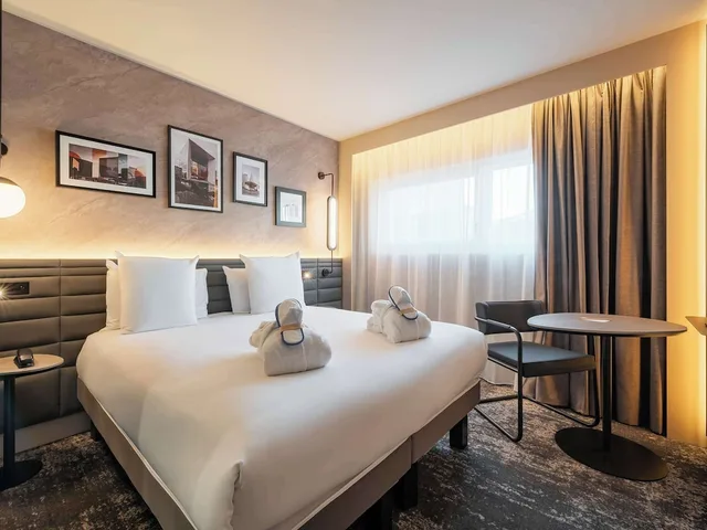 جناح متصل عائلي سوبيريور بسرير كينج وسريرين كوين، Novotel Paris La Defense Nanterre 5/10