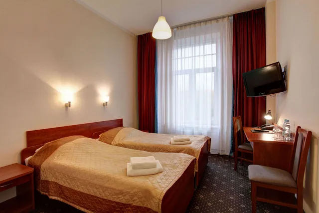 غرفة بسريرين منفصلين، Lothus Hotel 1/4