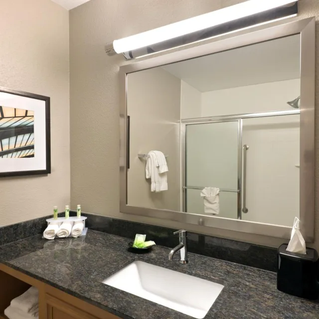 غرفة بسريرين كوين بشرفة، Holiday Inn Express And Suites Fraser Winter Park Area Formerly the Pinnacle Lodge 6/7